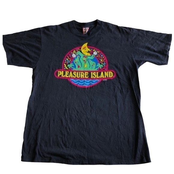 Disney Tops - Vintage Disney Pleasure Island Shirt